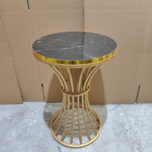 Fancy Round Table